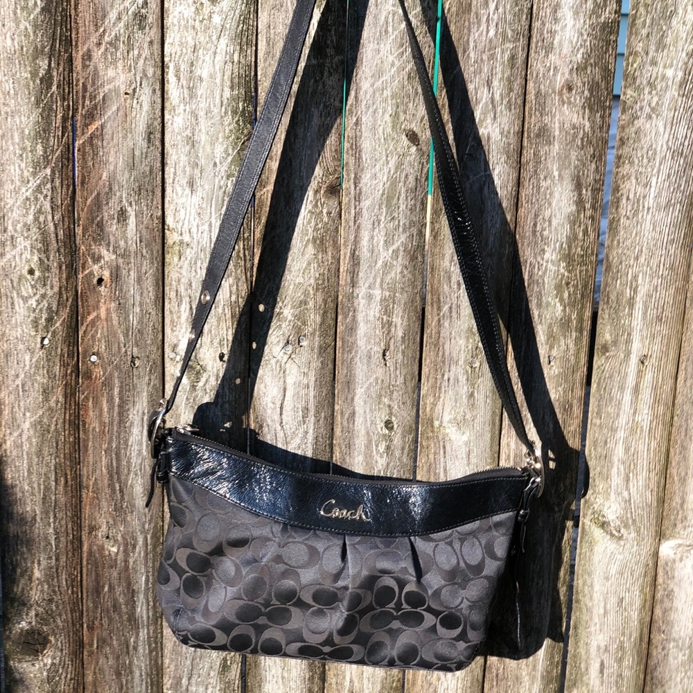 Coach signature Black Ashley crossbody F15511